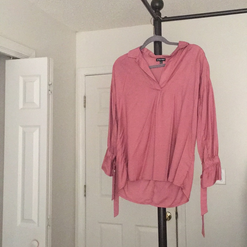 Dusty rose pilgrim shirt